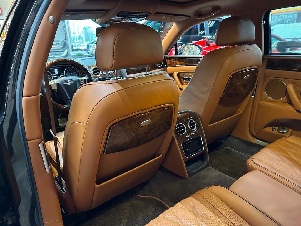 2014 Bentley Flying Spur Mulliner photo 45