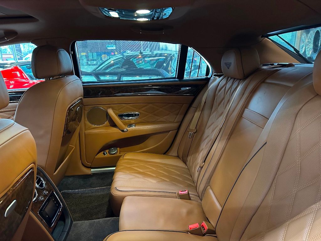 2014 Bentley Flying Spur Mulliner photo 46