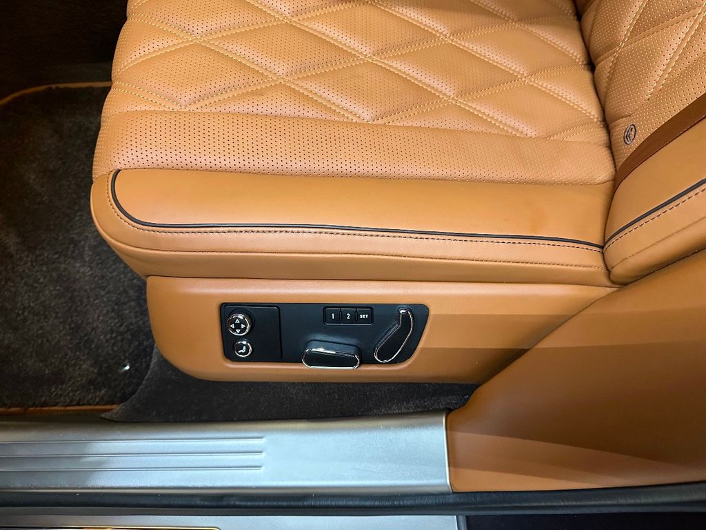 2014 Bentley Flying Spur Mulliner photo 55