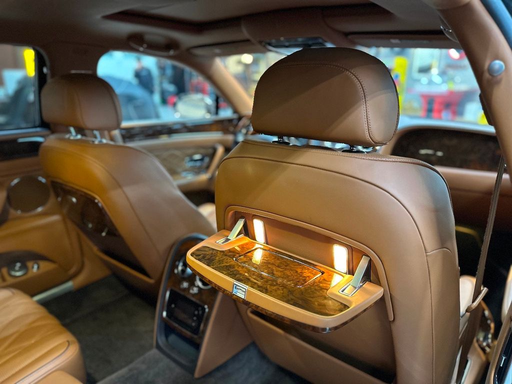 2014 Bentley Flying Spur Mulliner photo 61