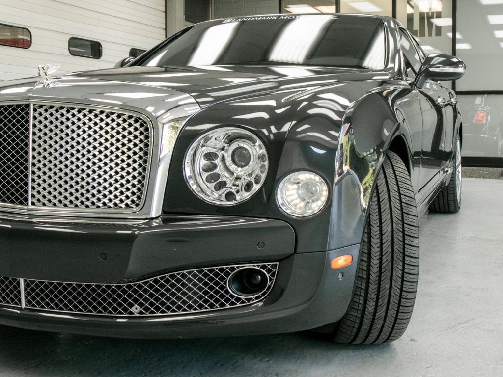 Bentley Mulsanne photo 13