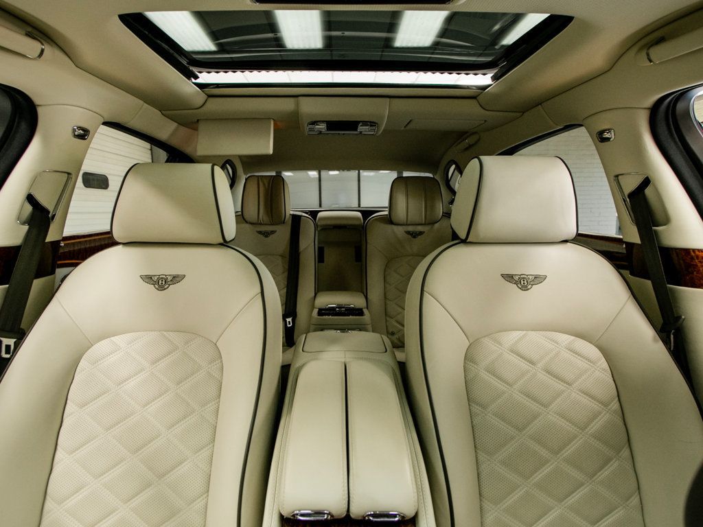 Bentley Mulsanne photo 28