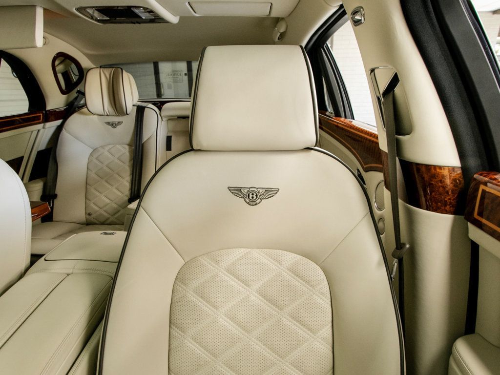 Bentley Mulsanne photo 29