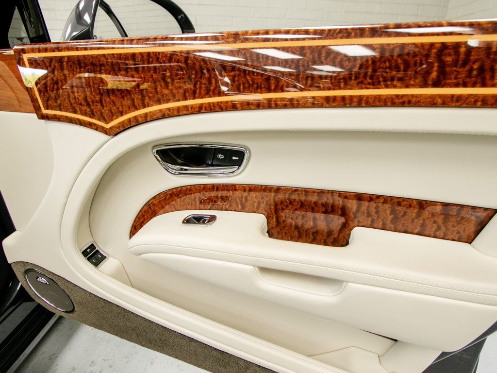 Bentley Mulsanne photo 37