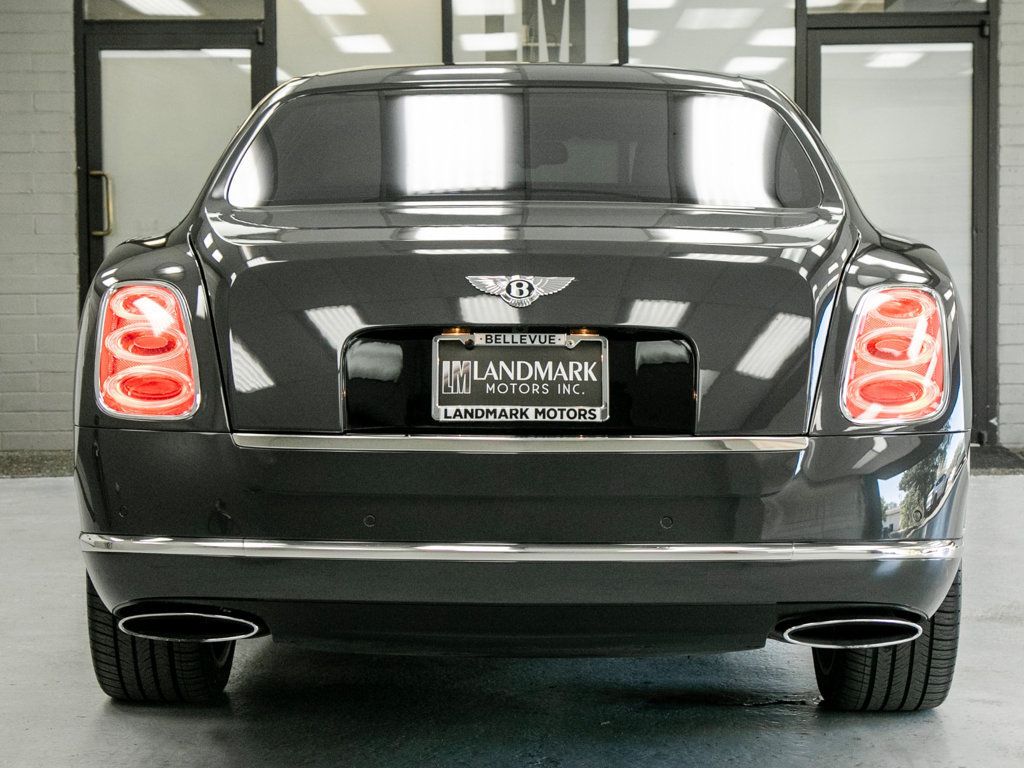 Bentley Mulsanne photo 39