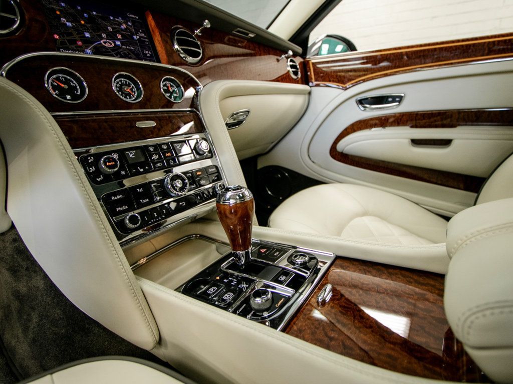 Bentley Mulsanne photo 44