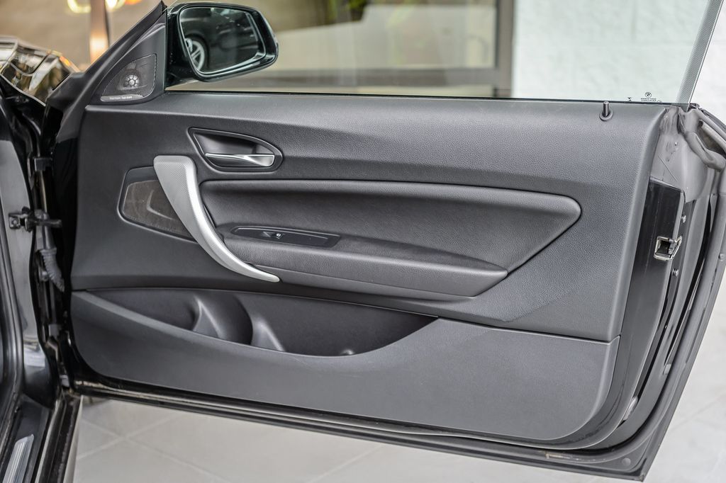 2014 BMW 2 Series M235i 6 SPEED MANUAL - RARE - WELL KEPT - VERY CLEAN - 22977037 - 45