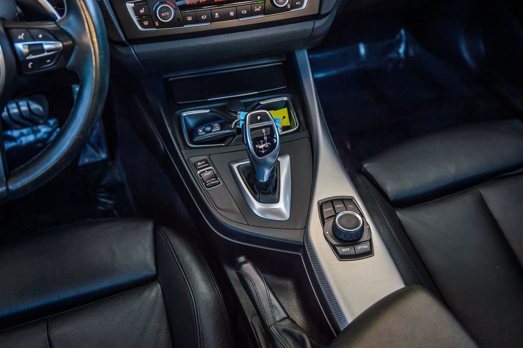 2014 BMW 2 Series M235i - NAV -  BACKUP CAM - TURBO - BLUETOOTH - GORGEOUS - 23099018 - 26