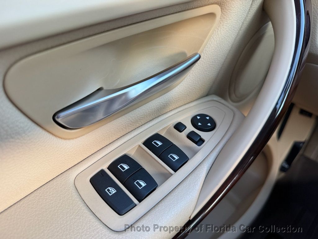 2014 BMW 3 Series 320i Sedan - 23021248 - 25