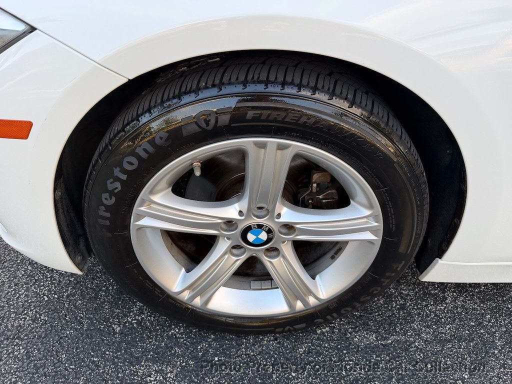 2014 BMW 3 Series 320i Sedan - 23021248 - 30