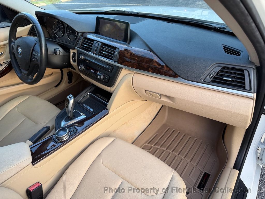 2014 BMW 3 Series 320i Sedan - 23021248 - 40