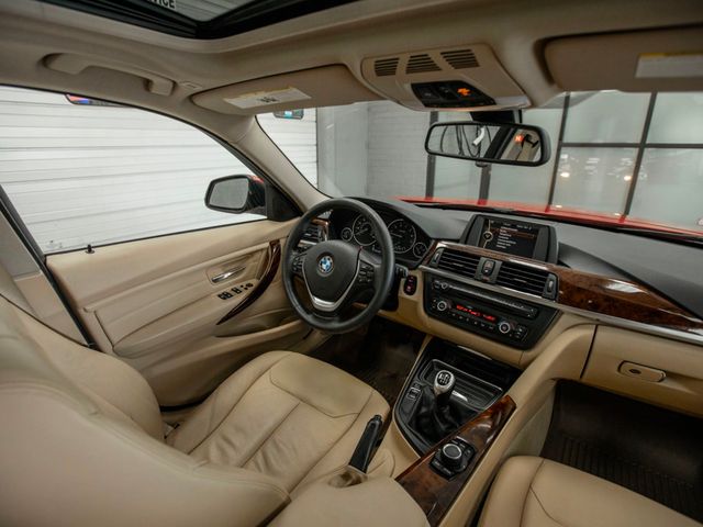 2014 BMW 3 Series 328i - 22984297 - 16