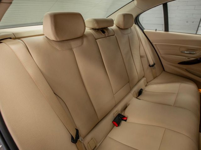 2014 BMW 3 Series 328i - 22984297 - 26