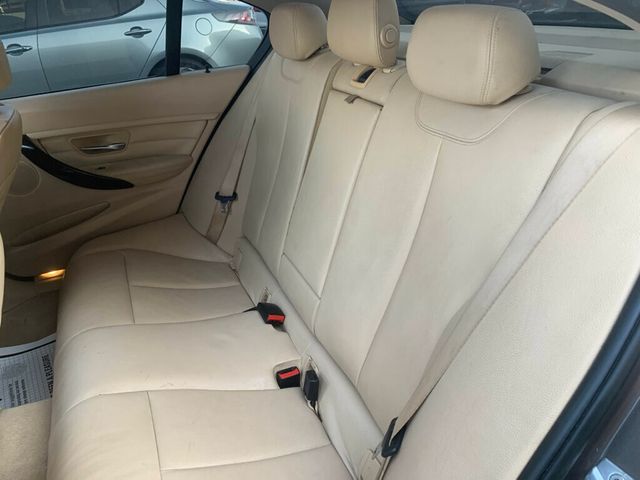 2014 BMW 3 Series 328i - 22947566 - 12