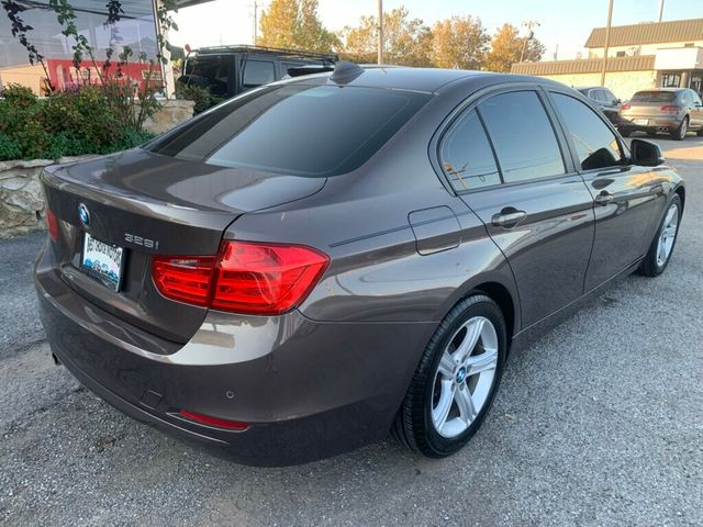 2014 BMW 3 Series 328i - 22947566 - 18