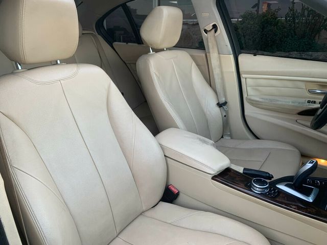 2014 BMW 3 Series 328i - 22947566 - 25