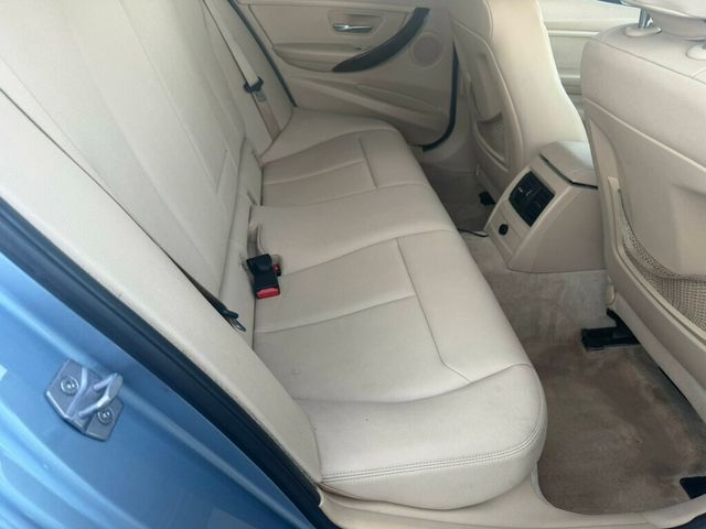 2014 BMW 3 Series 328i - 22990877 - 15