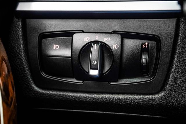 2014 BMW 3 Series 328i - 23072749 - 25