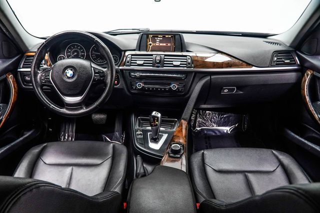 2014 BMW 3 Series 328i - 23072749 - 4