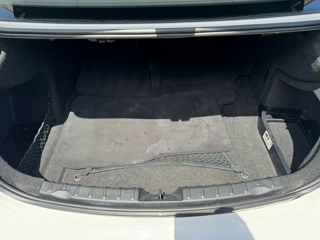 2014 BMW 3 Series 328i - 23008764 - 9