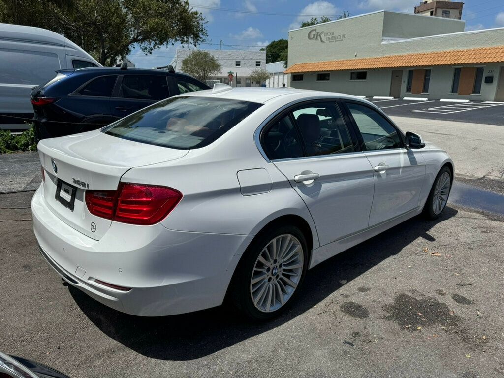 2014 BMW 3 Series 328i - 23008764 - 3