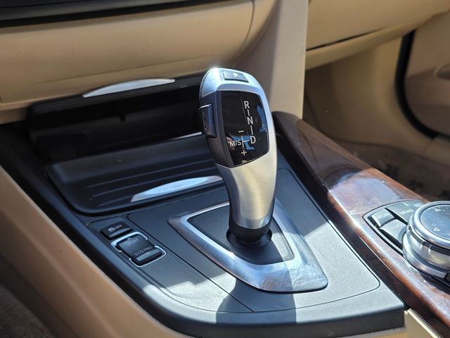 2014 BMW 3 Series 328i - 23002437 - 16