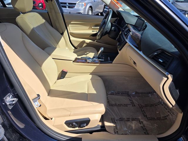 2014 BMW 3 Series 328i - 23002437 - 4