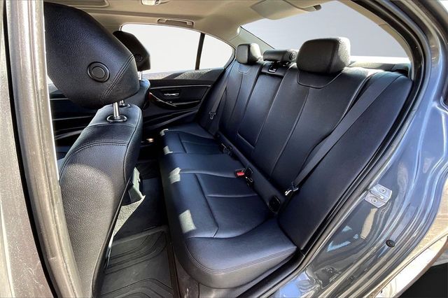 2014 BMW 3 Series 328i - 22924221 - 15