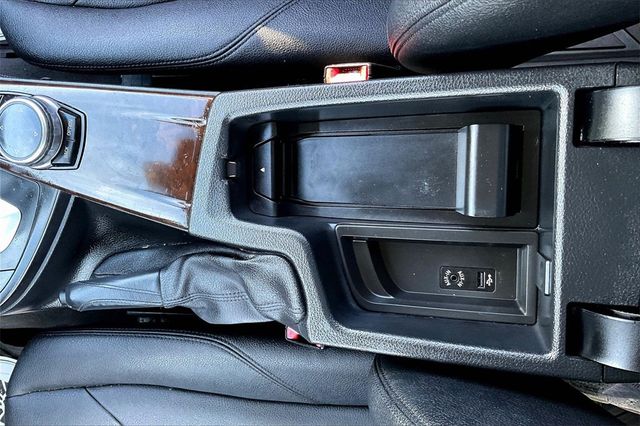 2014 BMW 3 Series 328i - 22924221 - 27