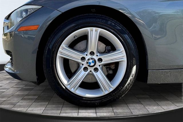 2014 BMW 3 Series 328i - 22924221 - 34
