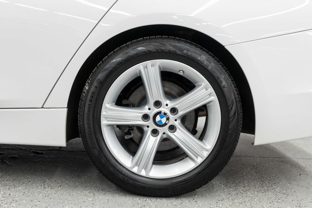 2014 BMW 3 Series 328i - 22966742 - 30