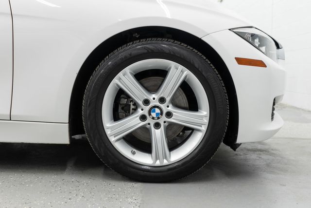 2014 BMW 3 Series 328i - 22966742 - 32