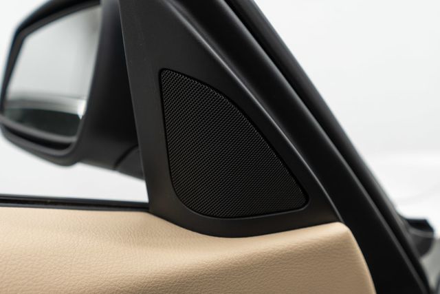 2014 BMW 3 Series 328i - 22966742 - 43