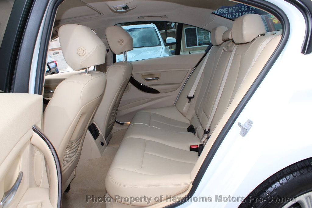 2014 BMW 3 Series 328i - 22901915 - 9