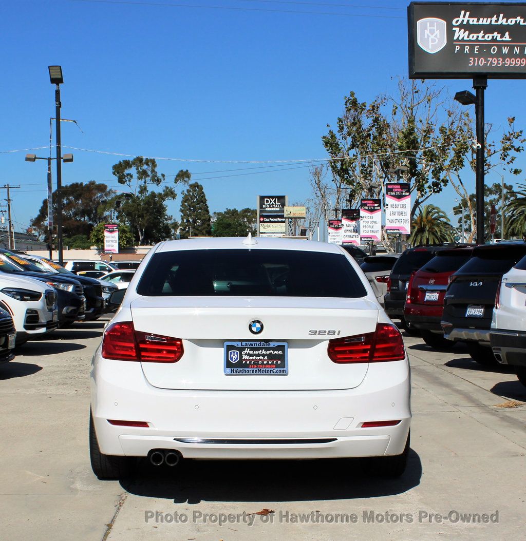 2014 BMW 3 Series 328i - 22982378 - 3