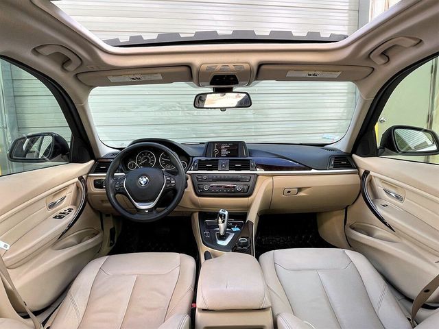 2014 BMW 3 Series 328i 4dr Sedan - 21435249 - 17