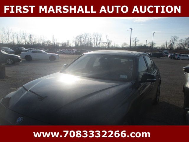 2014 BMW 3 Series 328i xDrive - 22999463 - 1