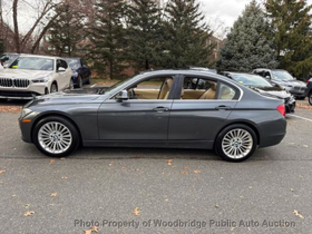 2014 BMW 3 Series 328i xDrive - 22951901 - 4