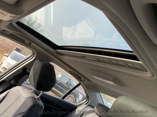 2014 BMW 3 Series 328i xDrive - 22952823 - 9