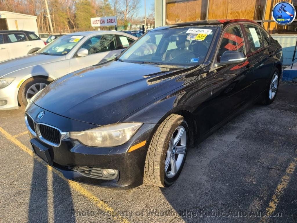 2014 BMW 3 Series 328i xDrive - 22998730 | Video 1