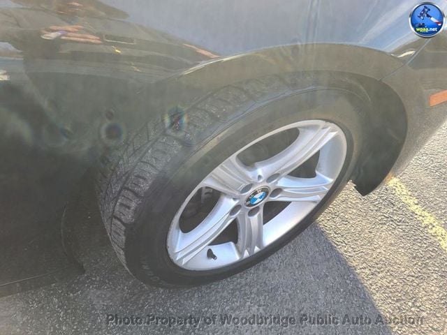 2014 BMW 3 Series 328i xDrive - 22998730 - 9