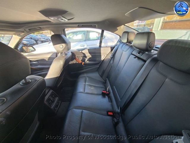 2014 BMW 3 Series 328i xDrive - 22998730 - 5