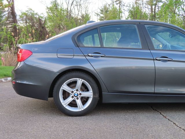 2014 BMW 3 Series 328i xDrive - 23018173 - 12