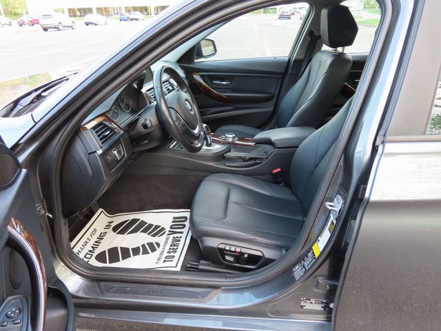 2014 BMW 3 Series 328i xDrive - 23018173 - 17