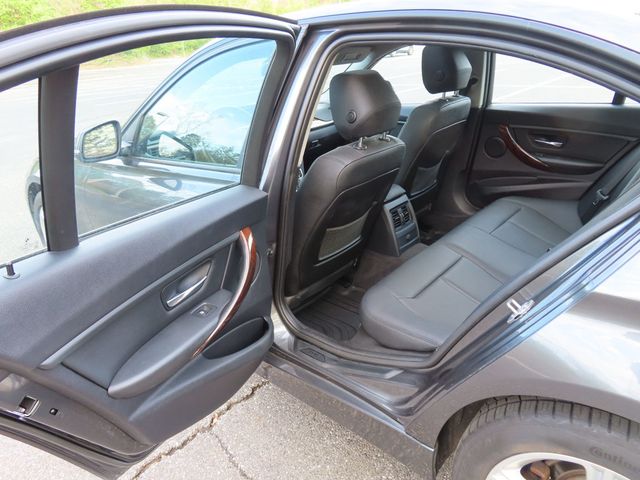 2014 BMW 3 Series 328i xDrive - 23018173 - 25