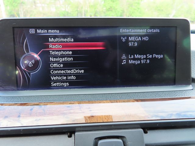 2014 BMW 3 Series 328i xDrive - 23018173 - 32