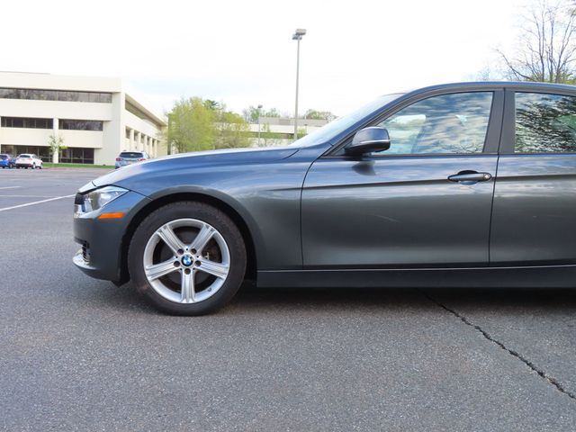2014 BMW 3 Series 328i xDrive - 23018173 - 5