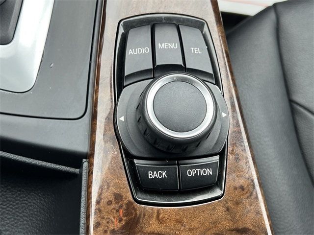 2014 BMW 3 Series 328i xDrive - 22973824 - 27