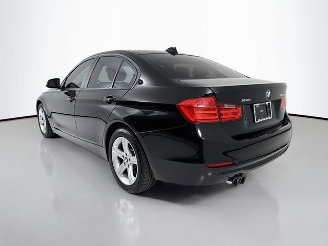 2014 BMW 3 Series 328i xDrive - 23056140 - 4