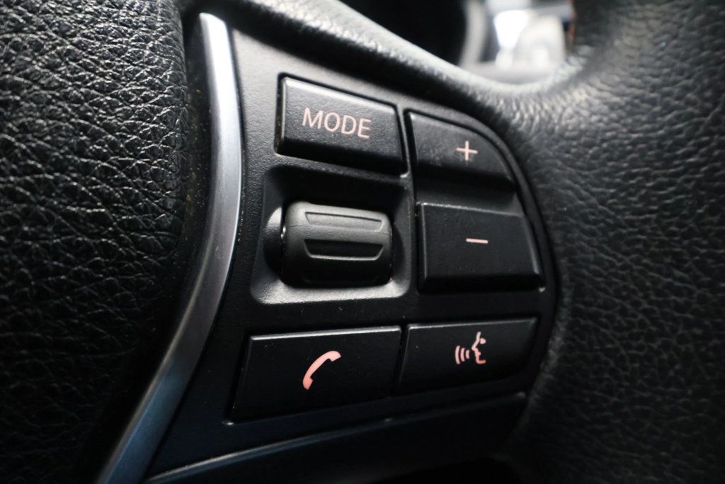 2014 BMW 3 Series 335i - 22906719 - 21